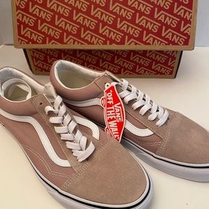 Vans Mens size 11, tan suede